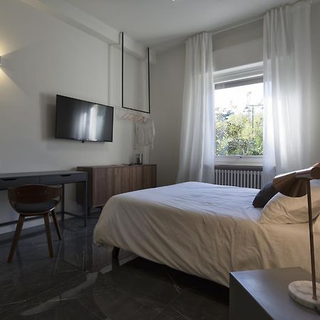 Suite Vogue Stazione Voghera Zewnętrze zdjęcie